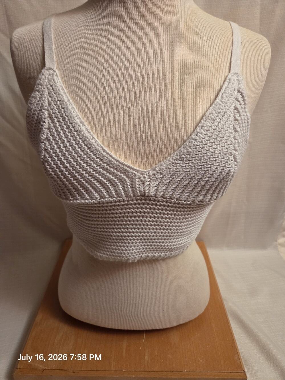 Hollister White Knit Bralette Bra S Wireless Adjustable Strap
